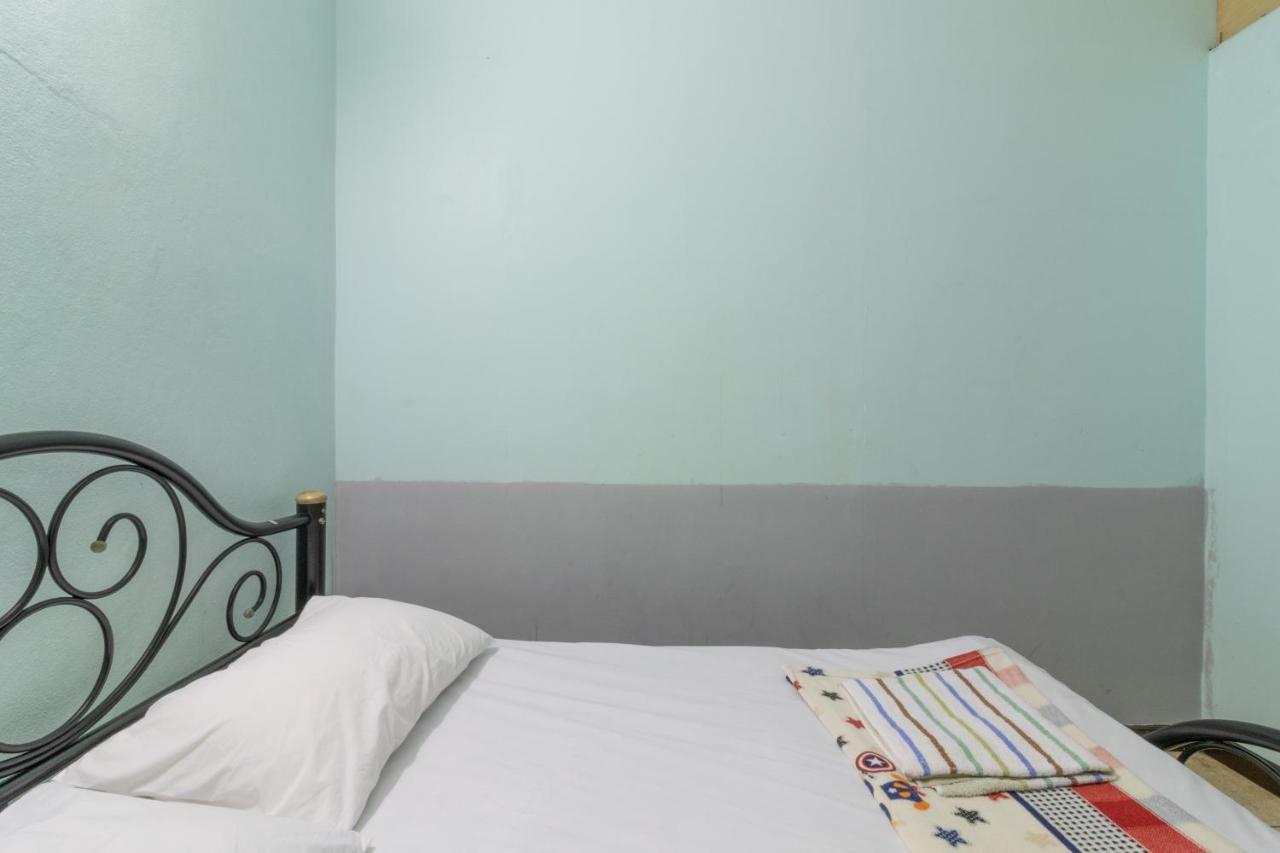 7 Holder Guesthouse Bangkok Buitenkant foto